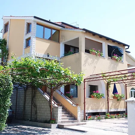 Apartment Korelic Green Garden Poreč Exterior foto