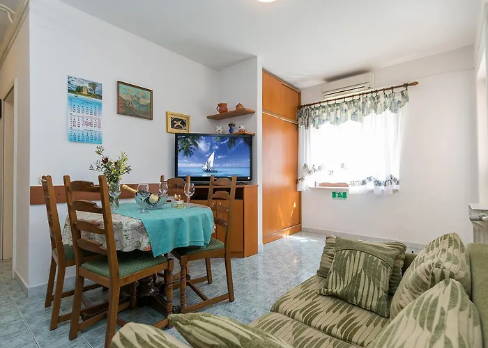 Apartment Korelic Green Garden