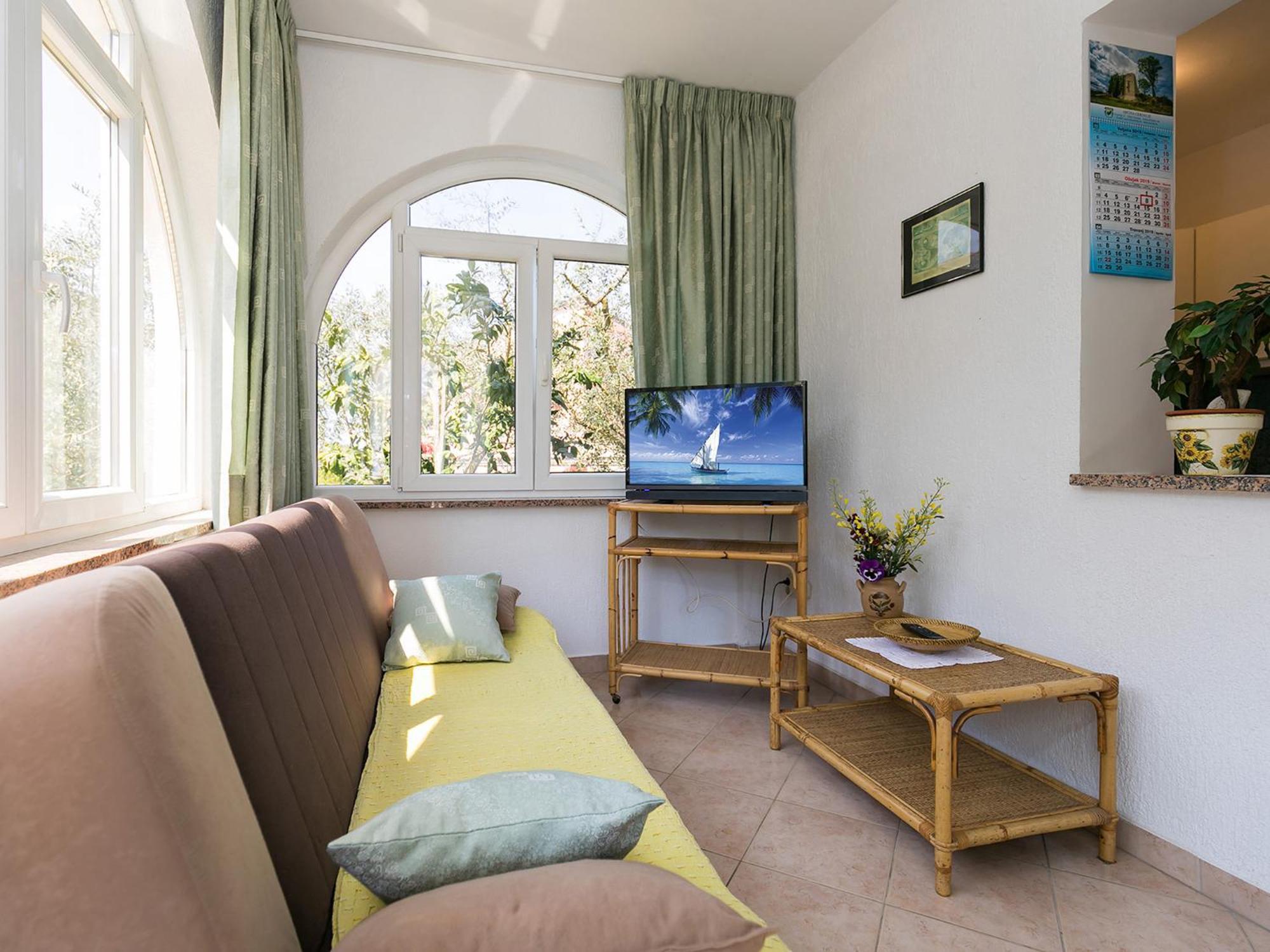 Korelic Garden Apartment
